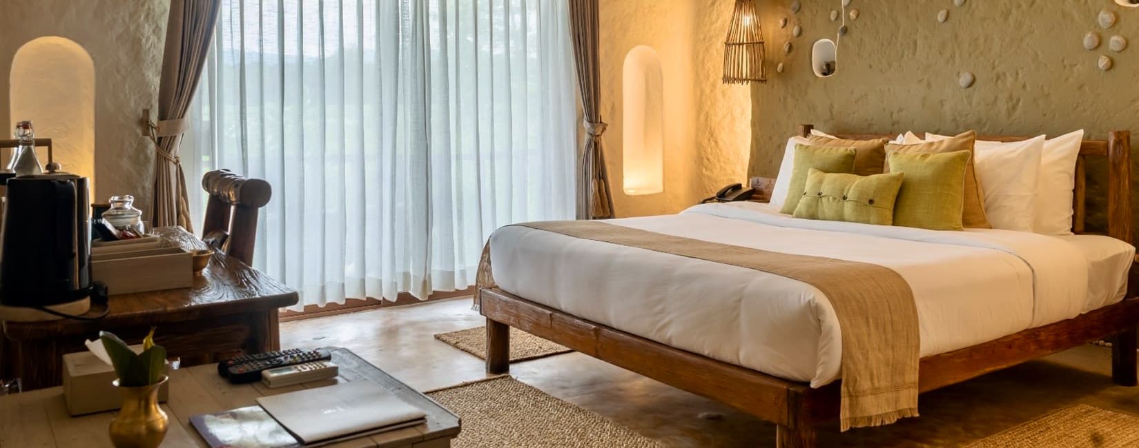 Luxury Hotel Room In Chitwan