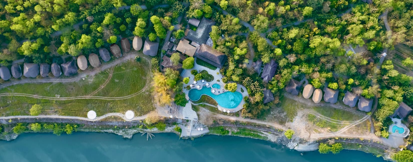 Barahi Jungle Lodge Meghauli