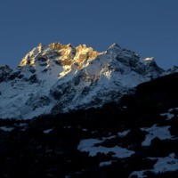 Larkya Pass.